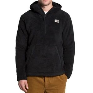 Black North Face Men's Campshire Pullover Hoodie